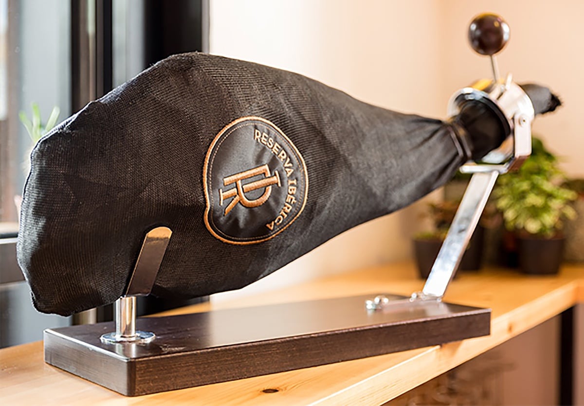 Paleta de Jamon Ibérico Reserva Ibérica, ideal para un regalo de lujo